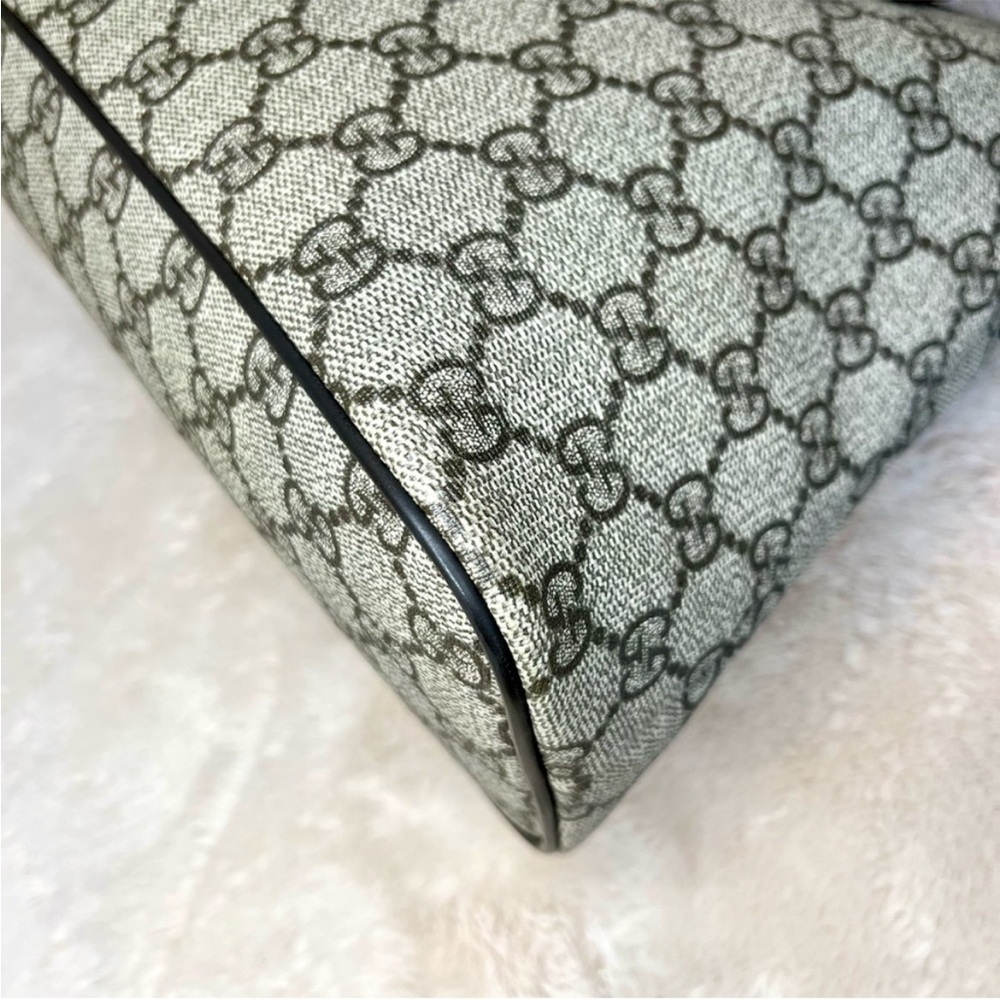 Gucci Monogram Supreme Coated Canvas Convertible Zip Tote - Picture 14 of 17